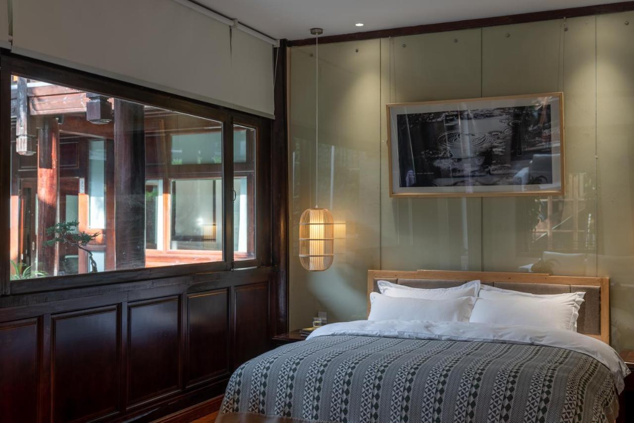 Jun Bo Xuan Boutique Hotel Ліцзян Екстер'єр фото