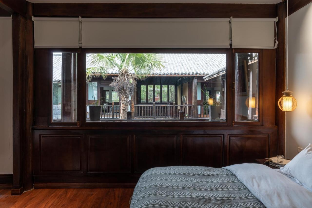 Jun Bo Xuan Boutique Hotel Ліцзян Екстер'єр фото