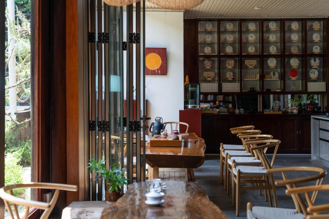 Jun Bo Xuan Boutique Hotel Ліцзян Екстер'єр фото