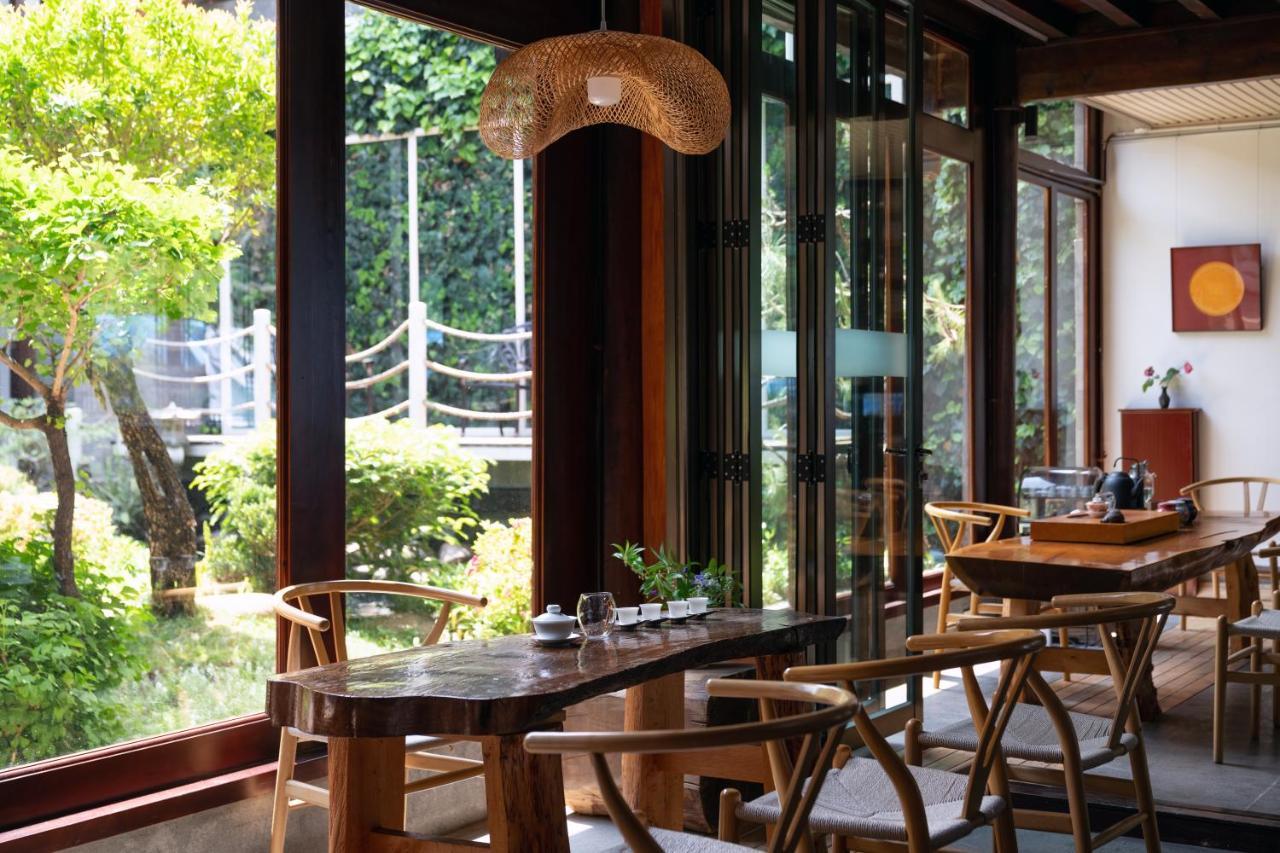Jun Bo Xuan Boutique Hotel Ліцзян Екстер'єр фото