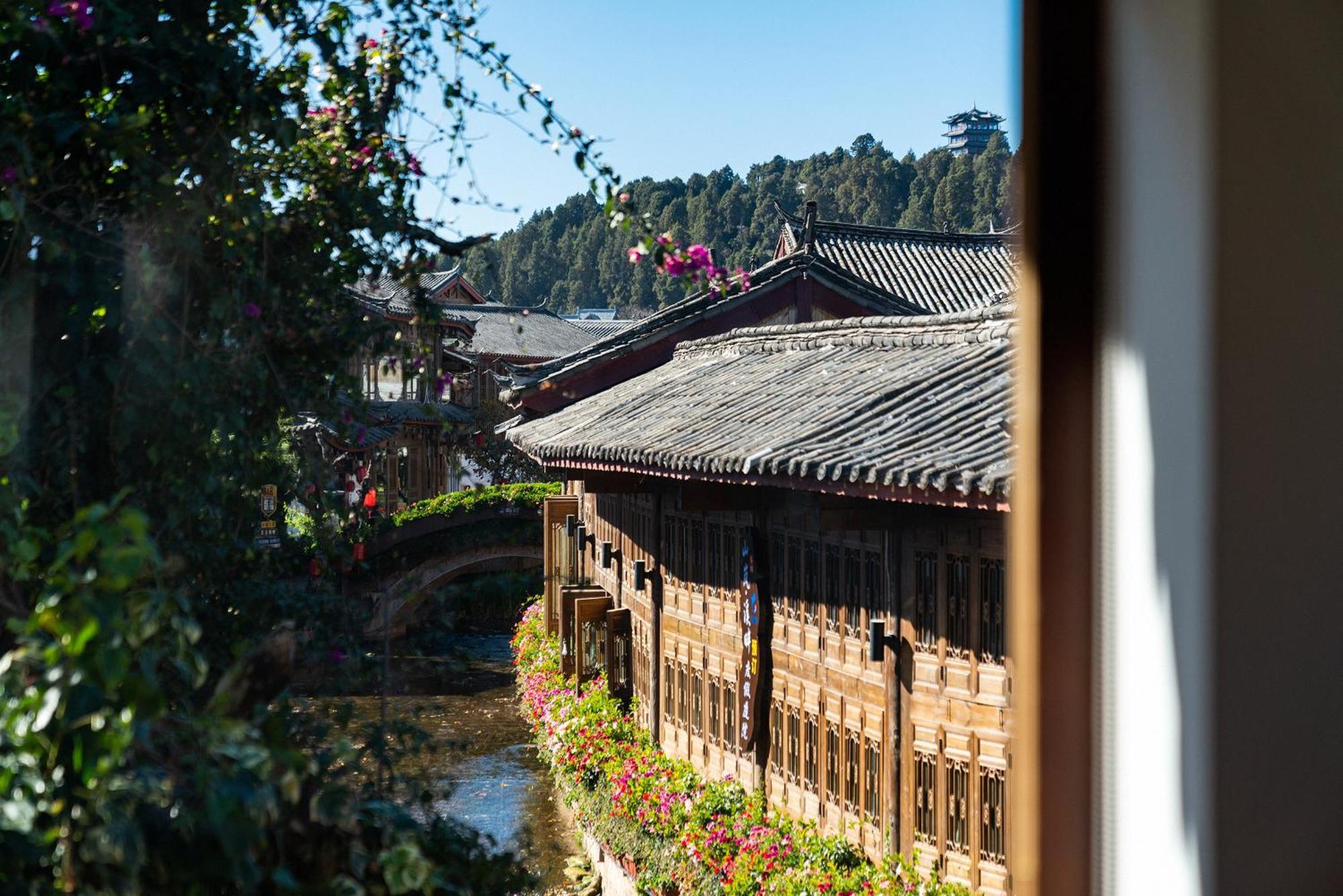 Jun Bo Xuan Boutique Hotel Ліцзян Екстер'єр фото